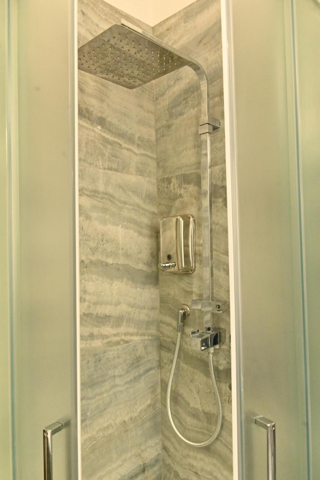 LA SUITE HOME Casavacanze Holidayapartment deluxe Civitavecchia Dış mekan fotoğraf